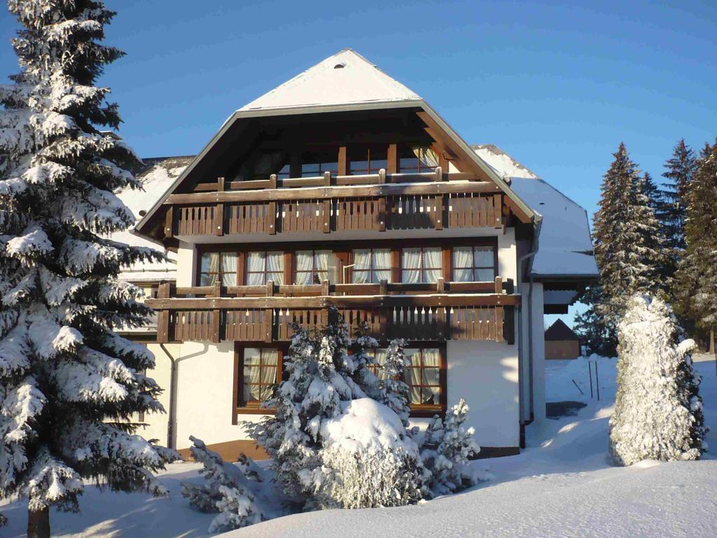 Hohengasthof Lowen - Escheck Schönwalde Exterior foto